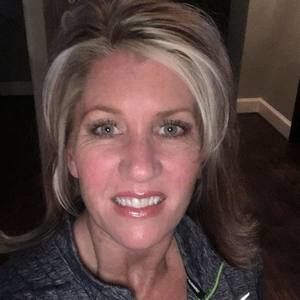 Meet your Posher, Danell